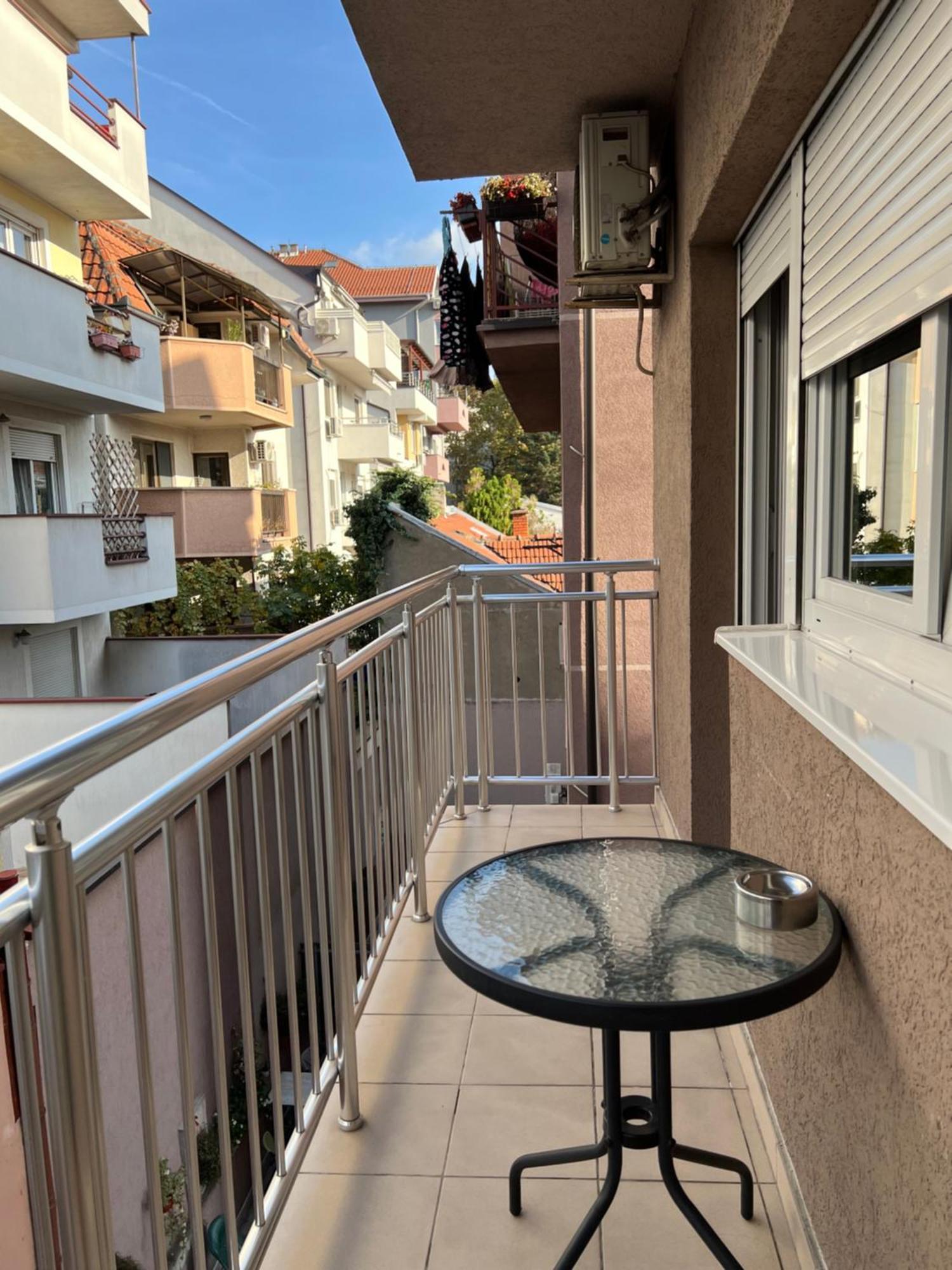 Apartment Leonis Belgrade Exterior photo